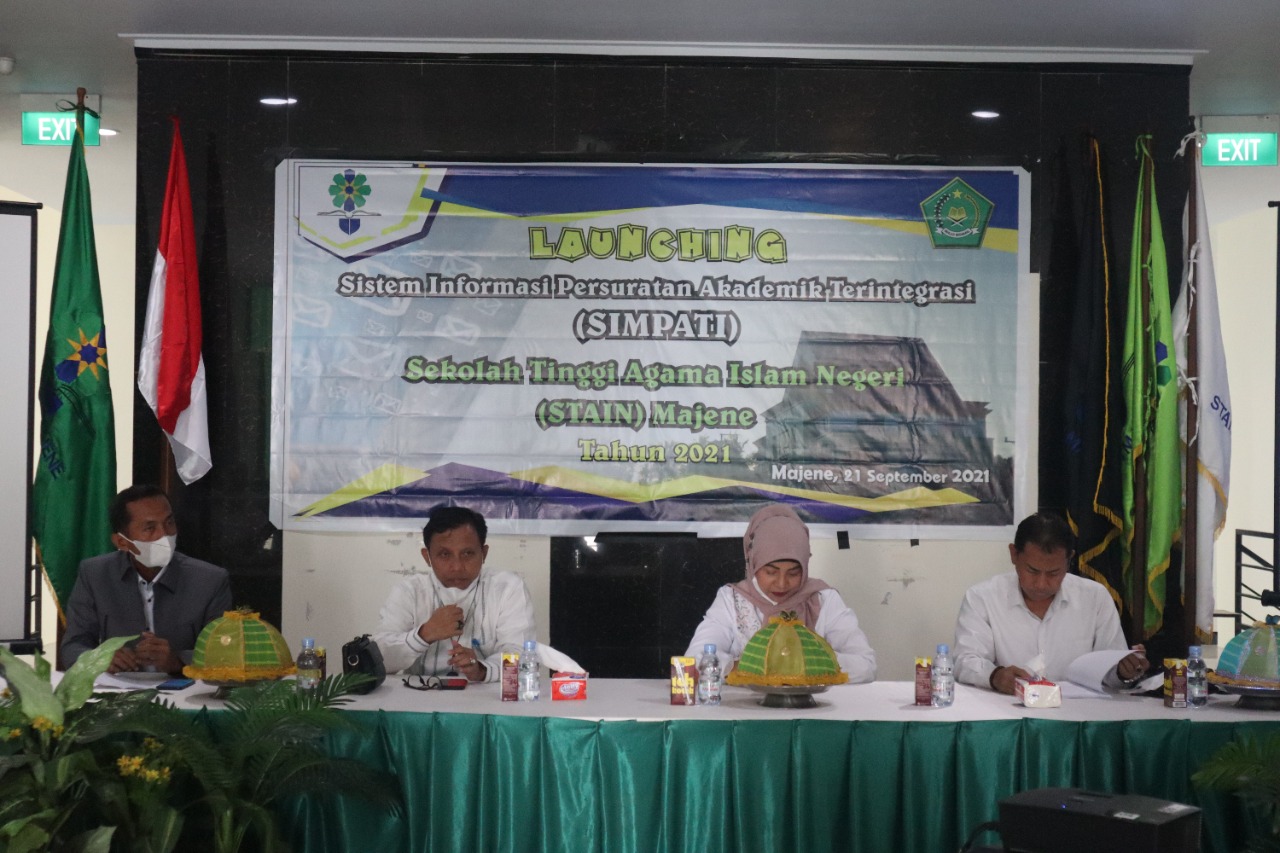 SUB BIDANG AKADEMIK STAIN MAJENE LOUNCHING SISTEM INFORMASI PERSURATAN AKDEMIK TERINTEGRASI SIMPATI