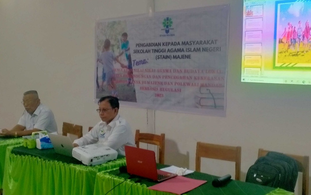 Sosialisasi Modul Penguatan Nilai-nilai Agama dan Budaya Lokal untuk Perlindungan Kekerasan terhadap Anak bagi Penyuluh KUA Kabupaten Majene
